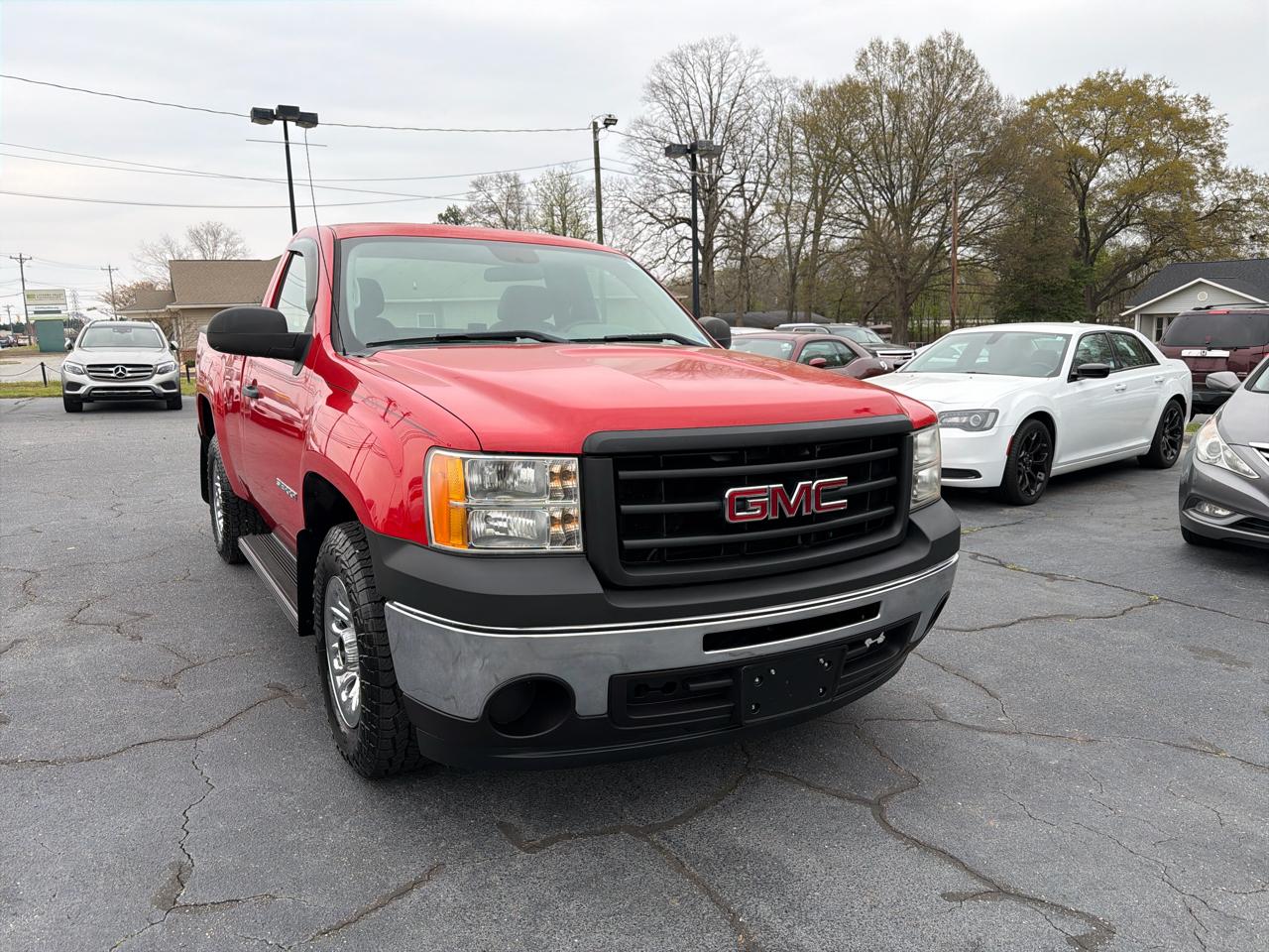 GMC Sierra 1500 2WD Reg Cab 119.0" Work Truck 2011