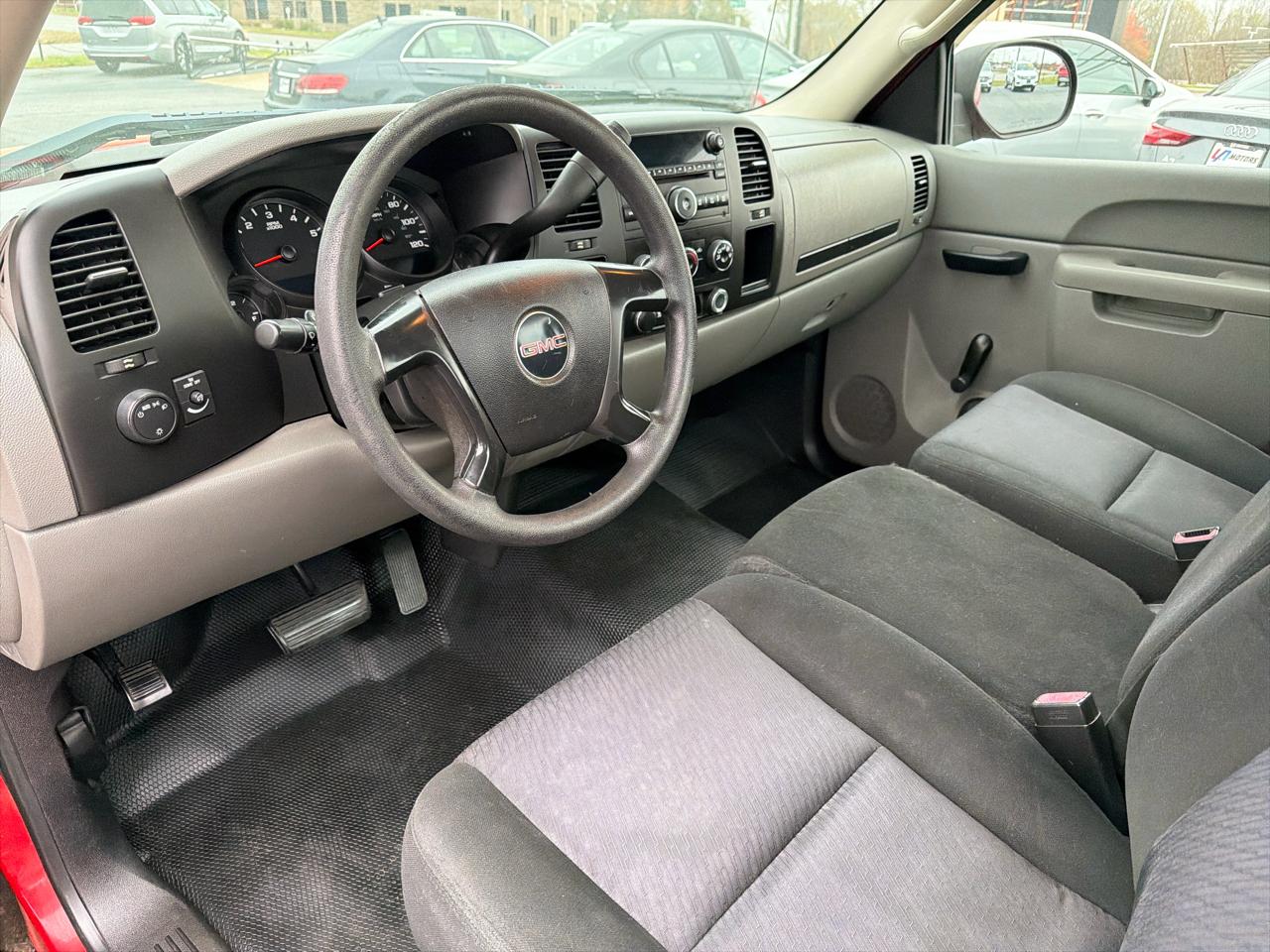 GMC Sierra 1500 2WD Reg Cab 119.0" Work Truck 2011