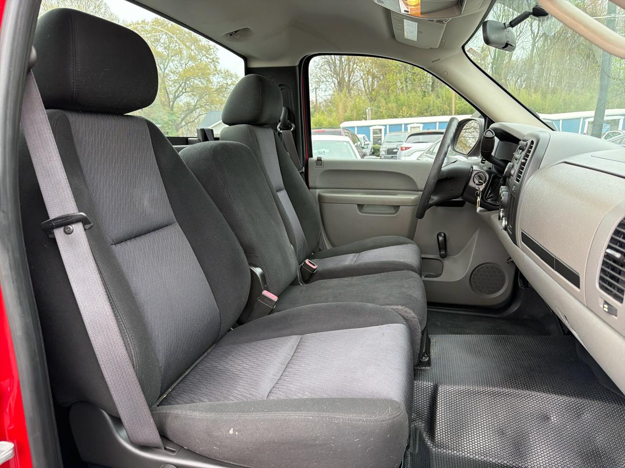 GMC Sierra 1500 2WD Reg Cab 119.0" Work Truck 2011