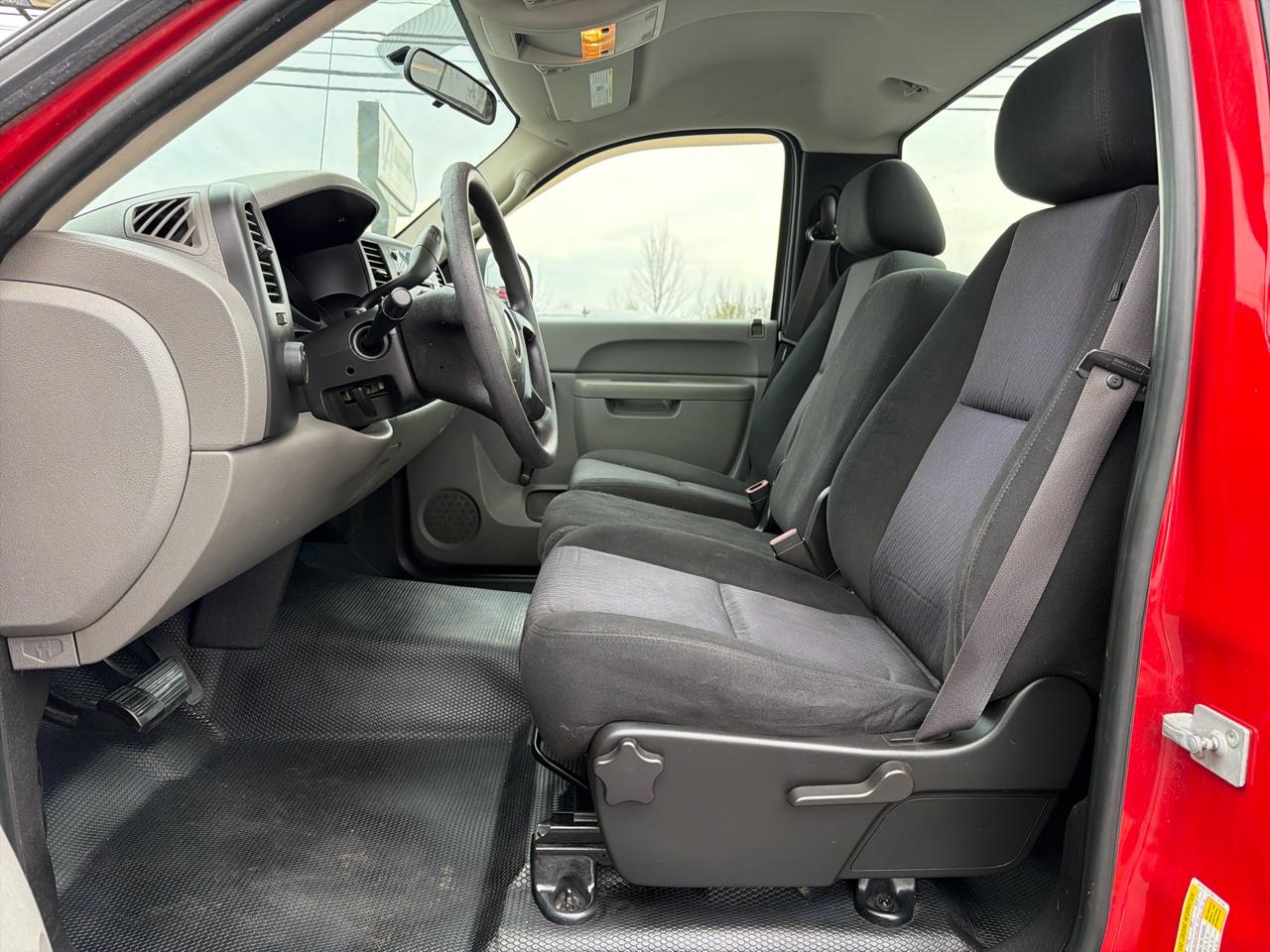 GMC Sierra 1500 2WD Reg Cab 119.0" Work Truck 2011