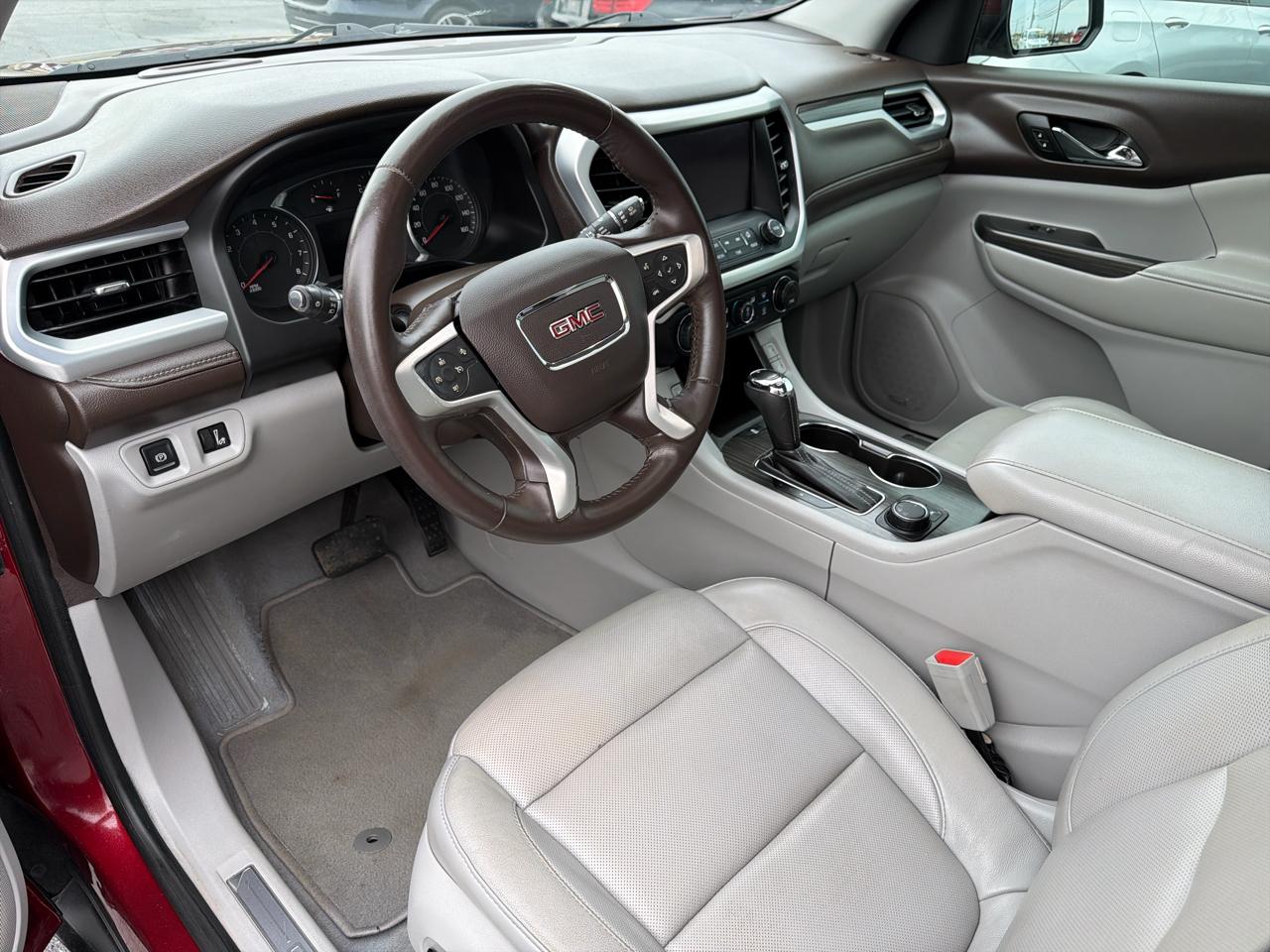 GMC Acadia FWD 4dr SLT w/SLT-2 2017