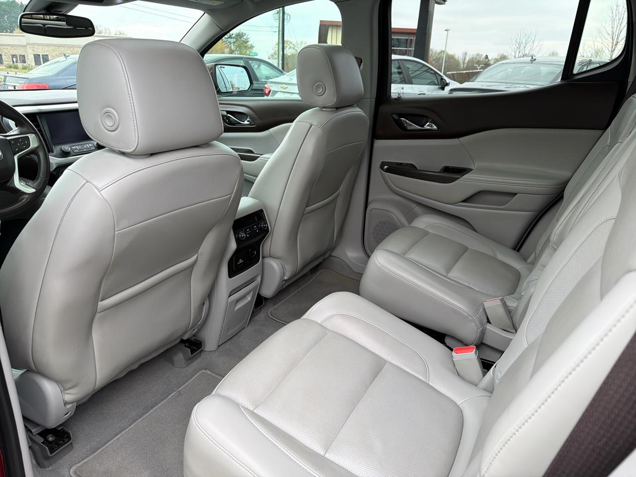 GMC Acadia FWD 4dr SLT w/SLT-2 2017