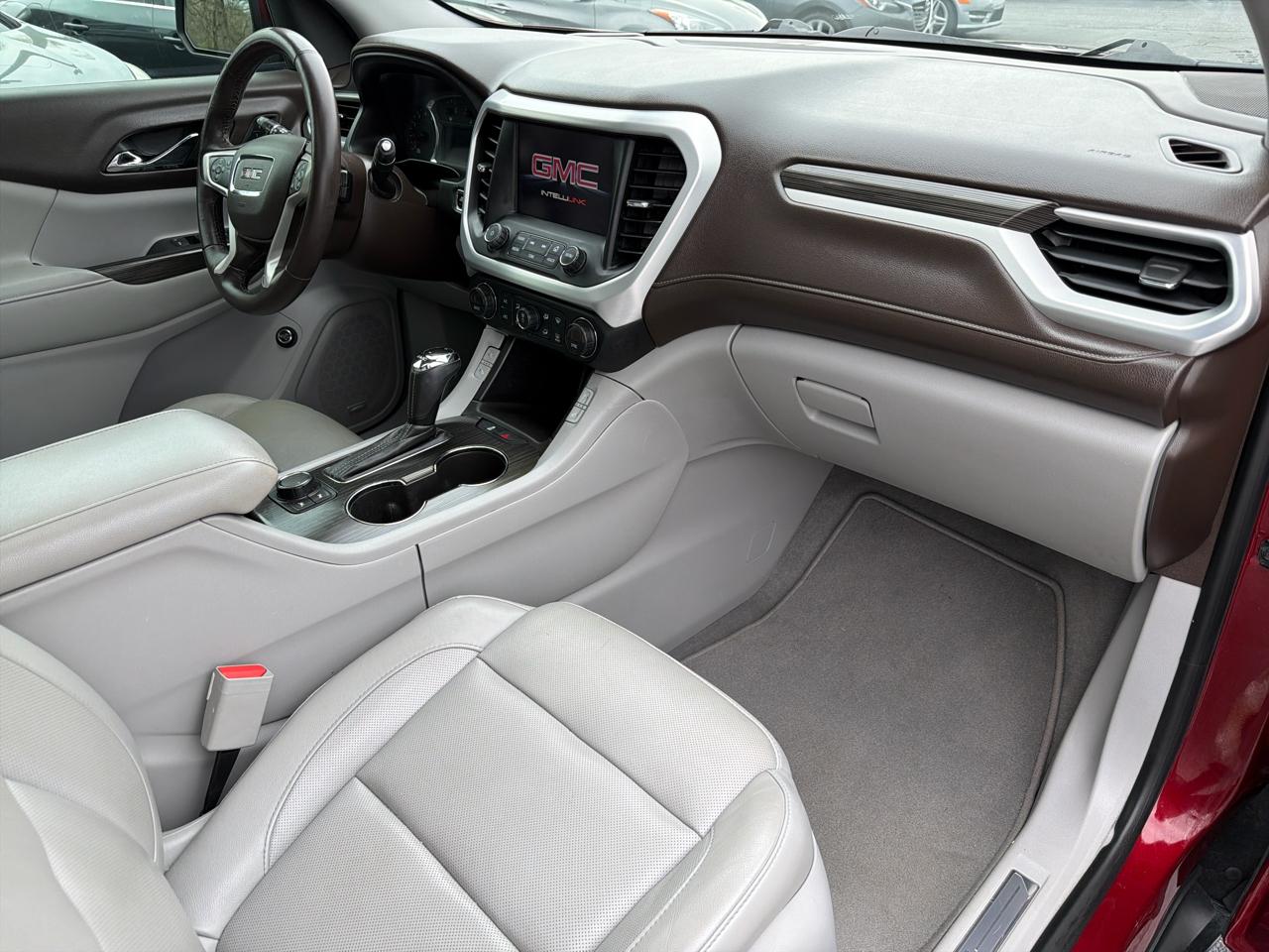 GMC Acadia FWD 4dr SLT w/SLT-2 2017