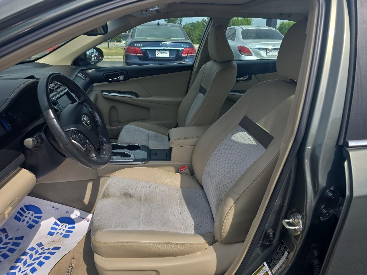 Toyota Camry Hybrid 4dr Sdn XLE (Natl) 2013