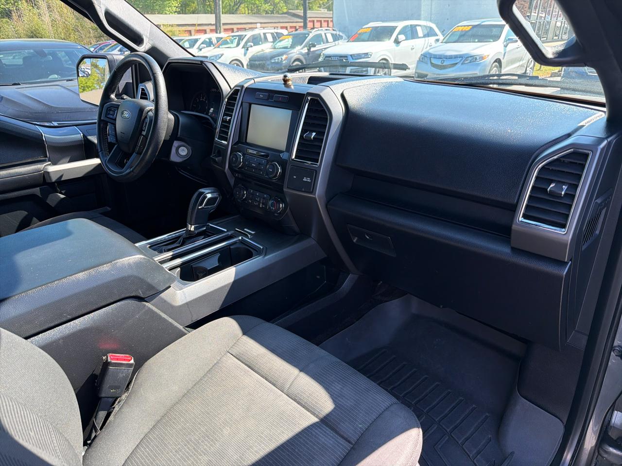 Ford F-150 2WD SuperCrew 157" King Ranch 2015