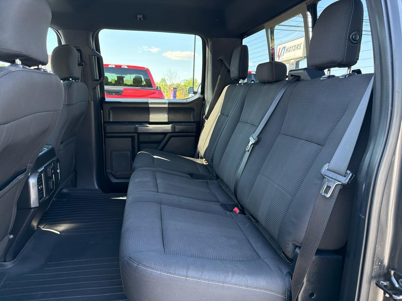 Ford F-150 2WD SuperCrew 157" King Ranch 2015