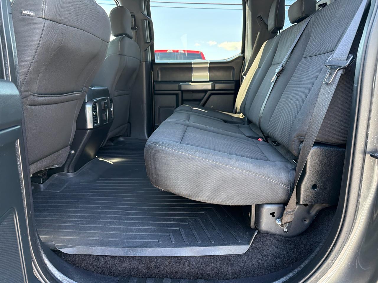 Ford F-150 2WD SuperCrew 157" King Ranch 2015