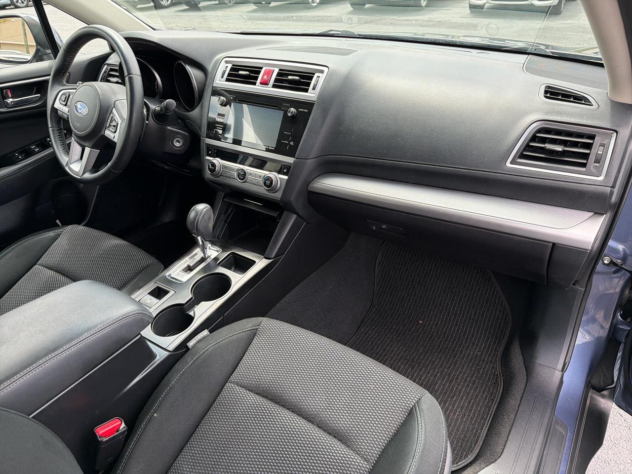 Subaru Outback 4dr Wgn 2.5i Premium PZEV 2016