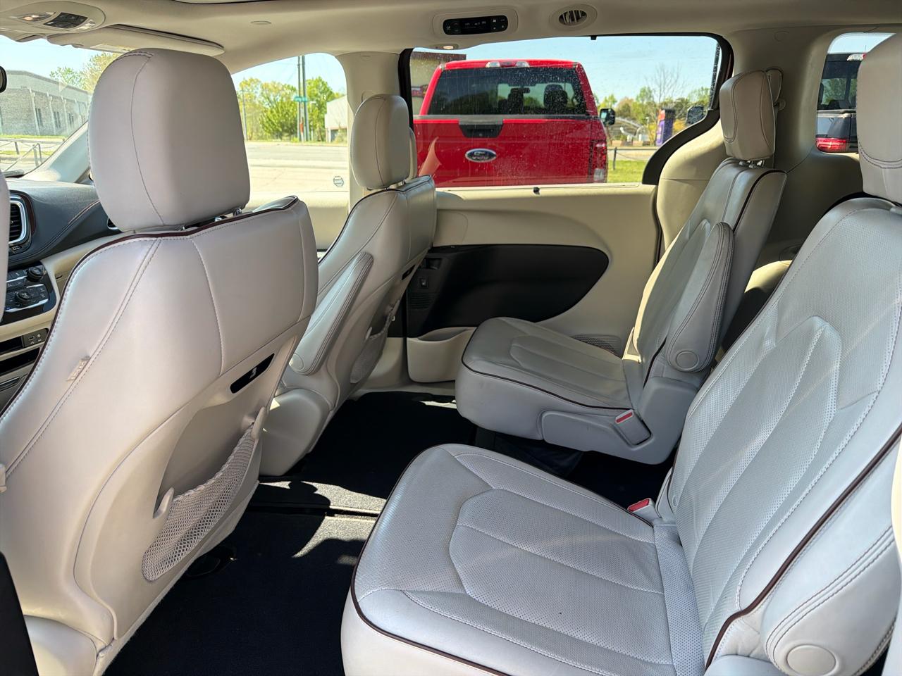 Chrysler Pacifica Limited FWD 2017