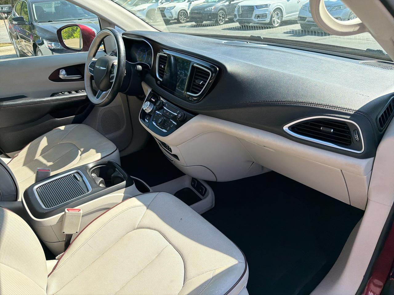 Chrysler Pacifica Limited FWD 2017