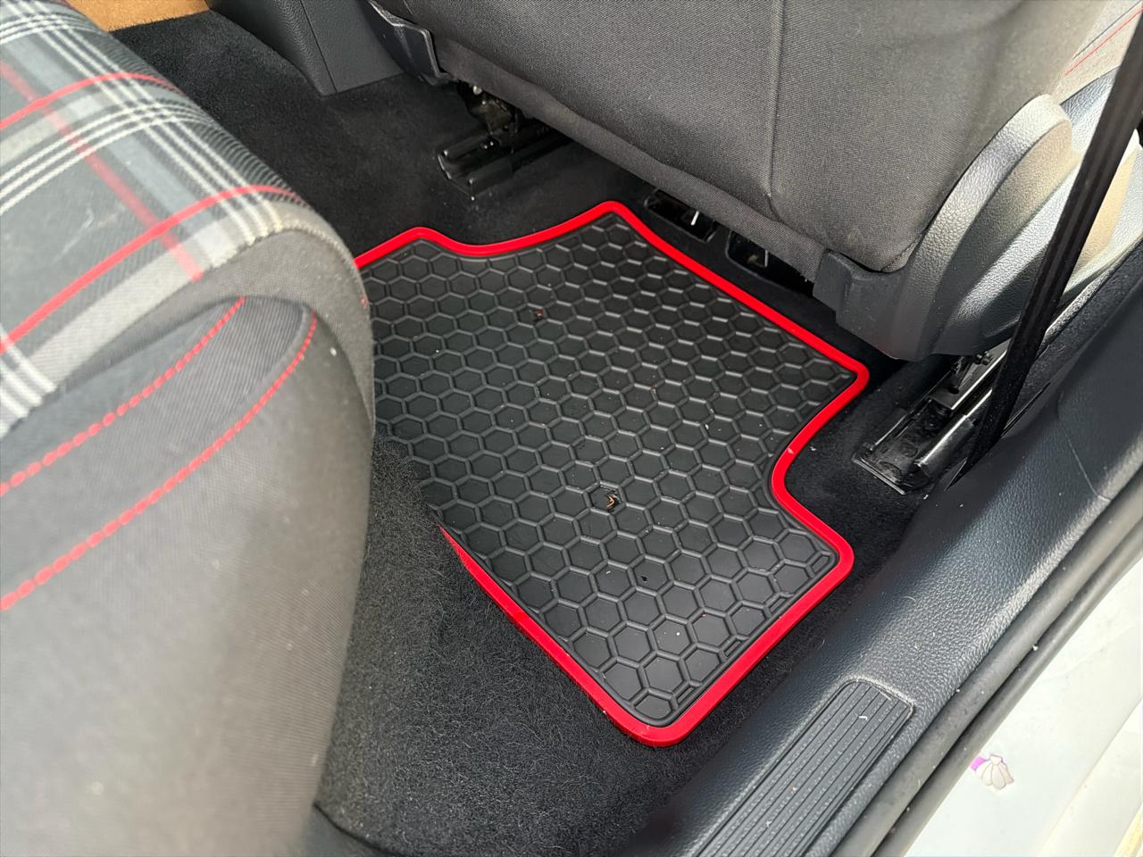 Volkswagen Golf GTI 4dr HB DSG Autobahn 2016