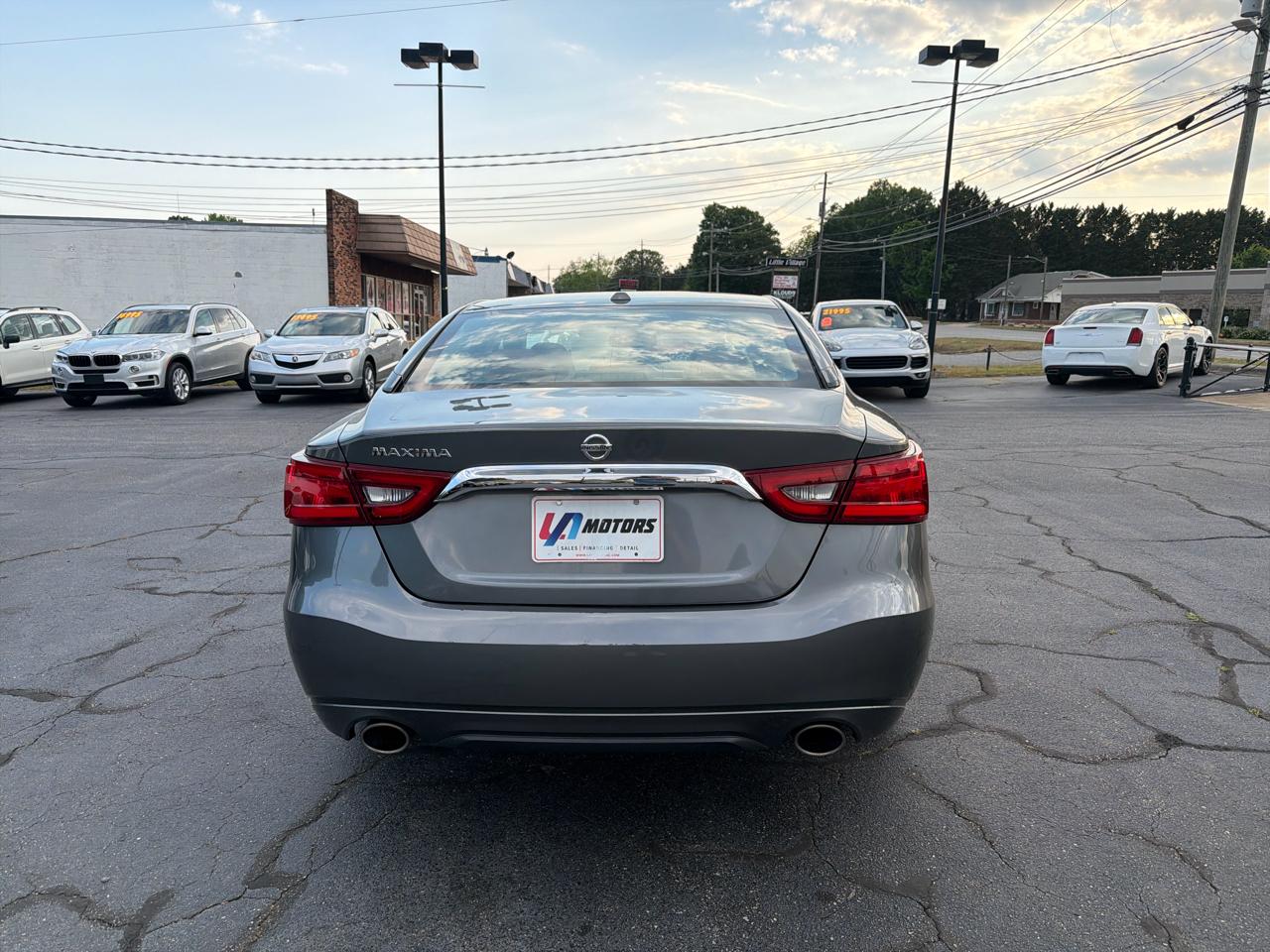 Nissan Maxima 4dr Sdn 3.5 S 2016