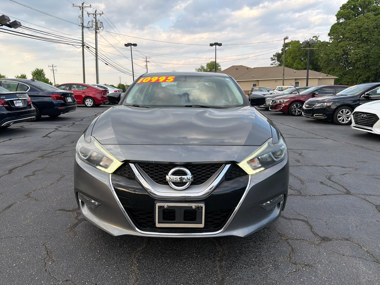 Nissan Maxima 4dr Sdn 3.5 S 2016