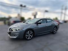 2016 Nissan Maxima 