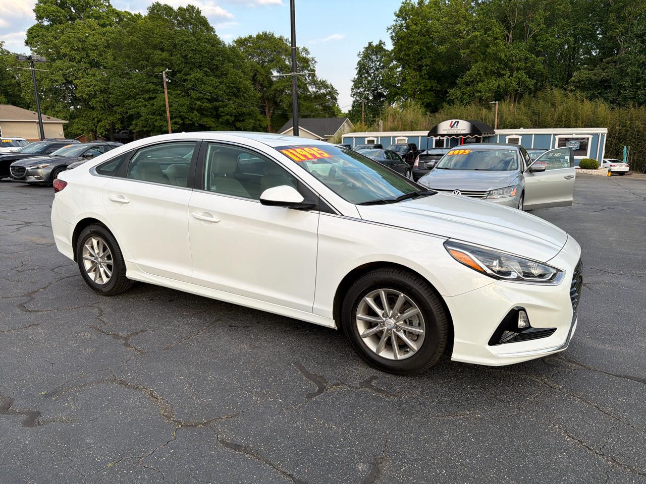 Hyundai Sonata SE 2.4L 2019