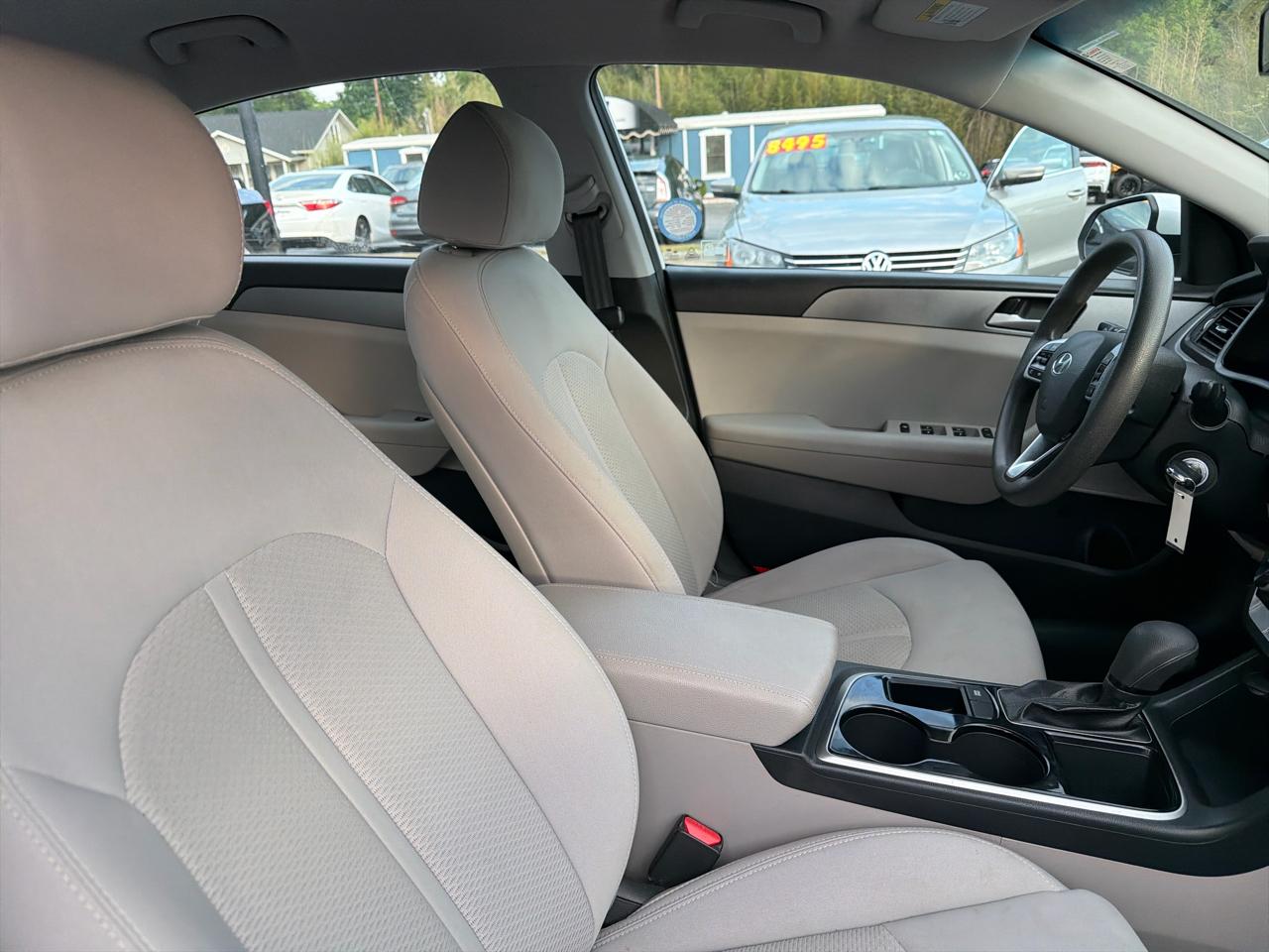 Hyundai Sonata SE 2.4L 2019