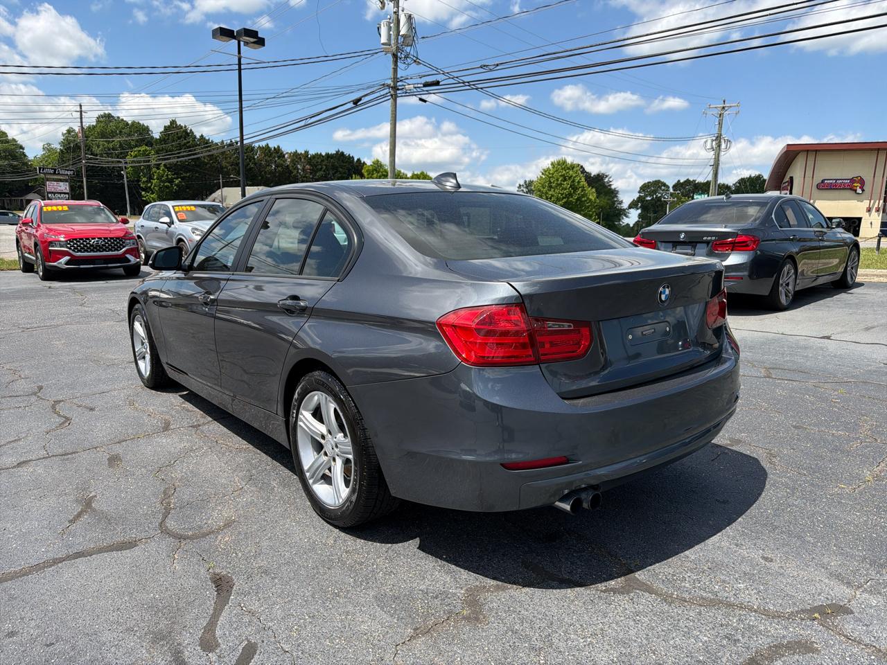 BMW 3 Series 4dr Sdn 328i xDrive AWD SULEV 2013