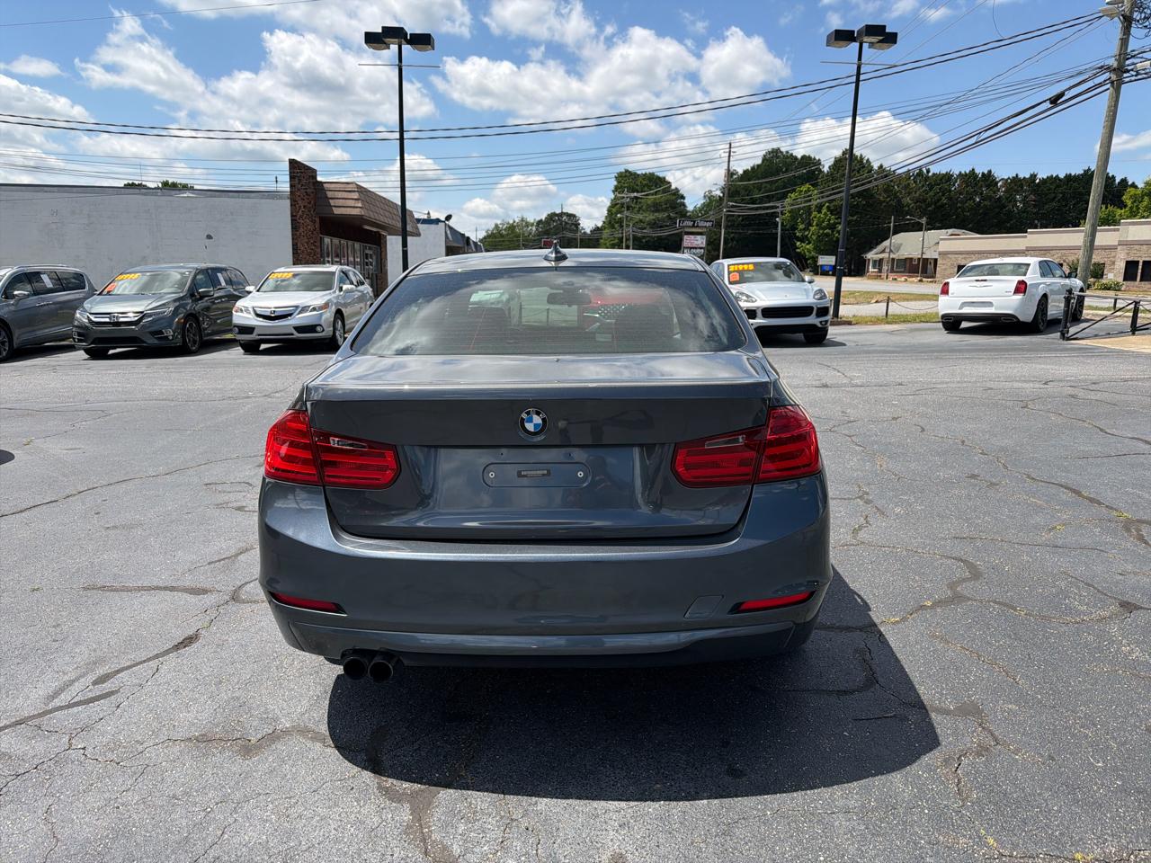 BMW 3 Series 4dr Sdn 328i xDrive AWD SULEV 2013