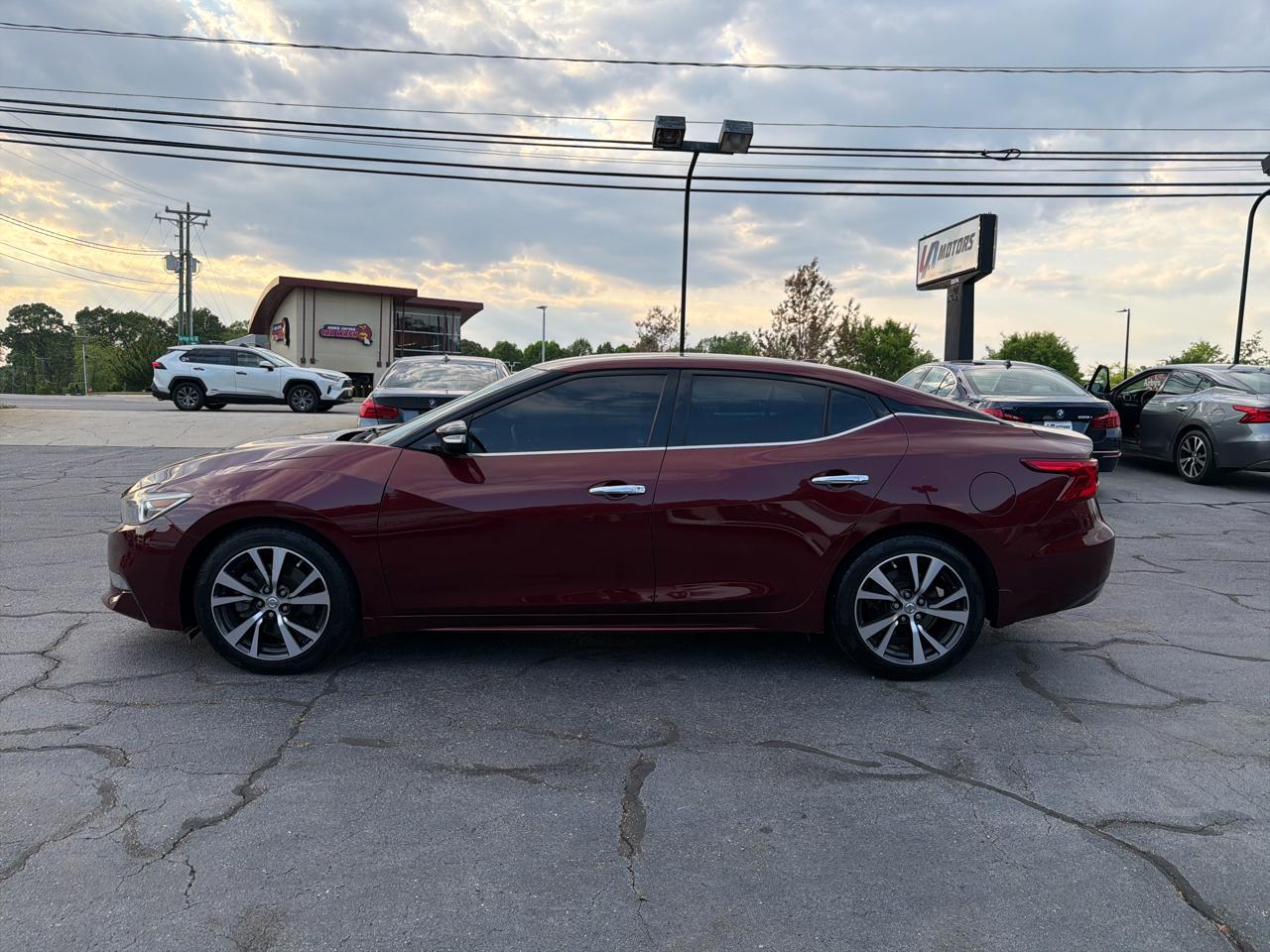 Nissan Maxima SV 3.5L *Ltd Avail* 2017