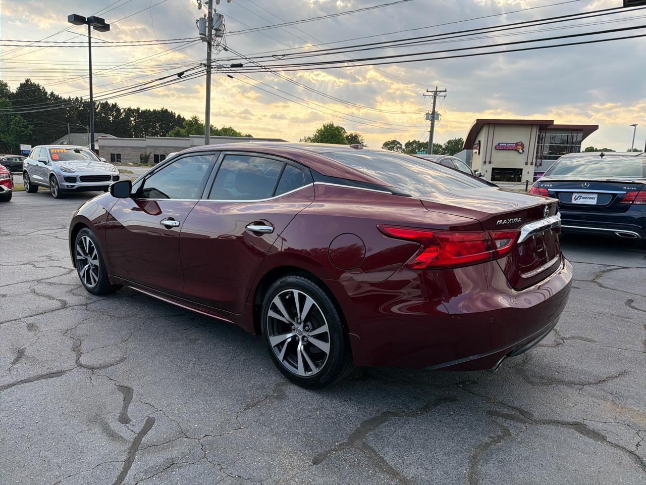 Nissan Maxima SV 3.5L *Ltd Avail* 2017