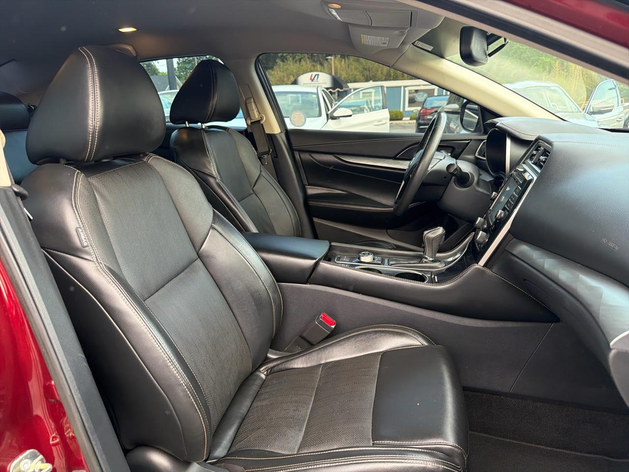 Nissan Maxima SV 3.5L *Ltd Avail* 2017