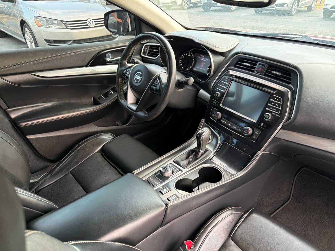 Nissan Maxima SV 3.5L *Ltd Avail* 2017