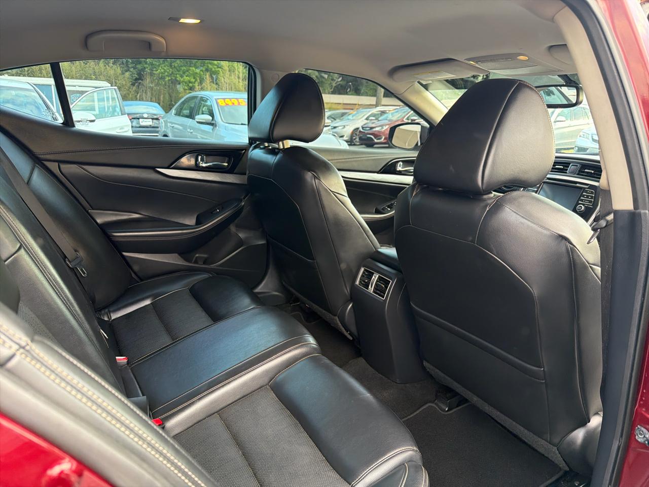 Nissan Maxima SV 3.5L *Ltd Avail* 2017