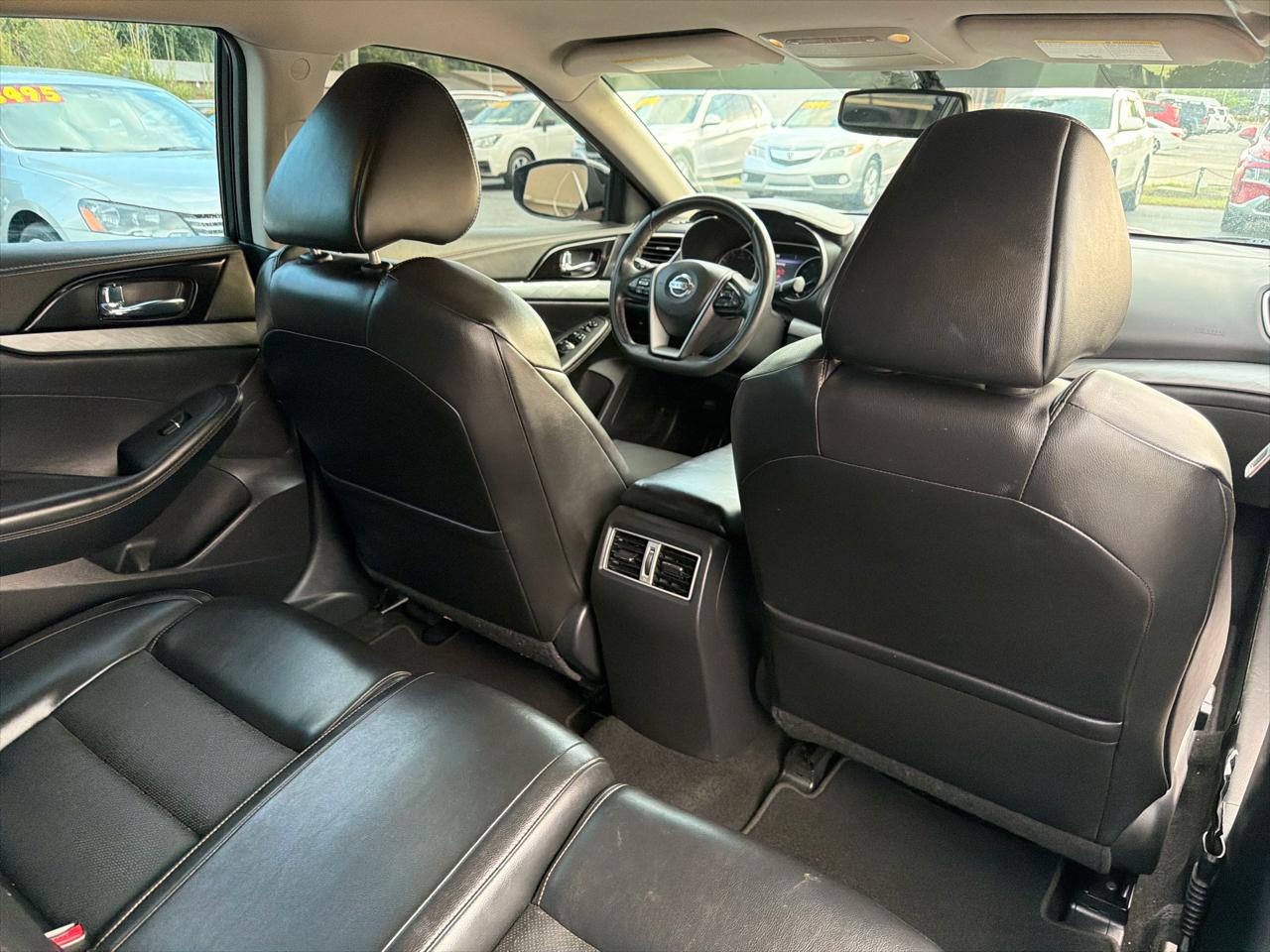 Nissan Maxima SV 3.5L *Ltd Avail* 2017