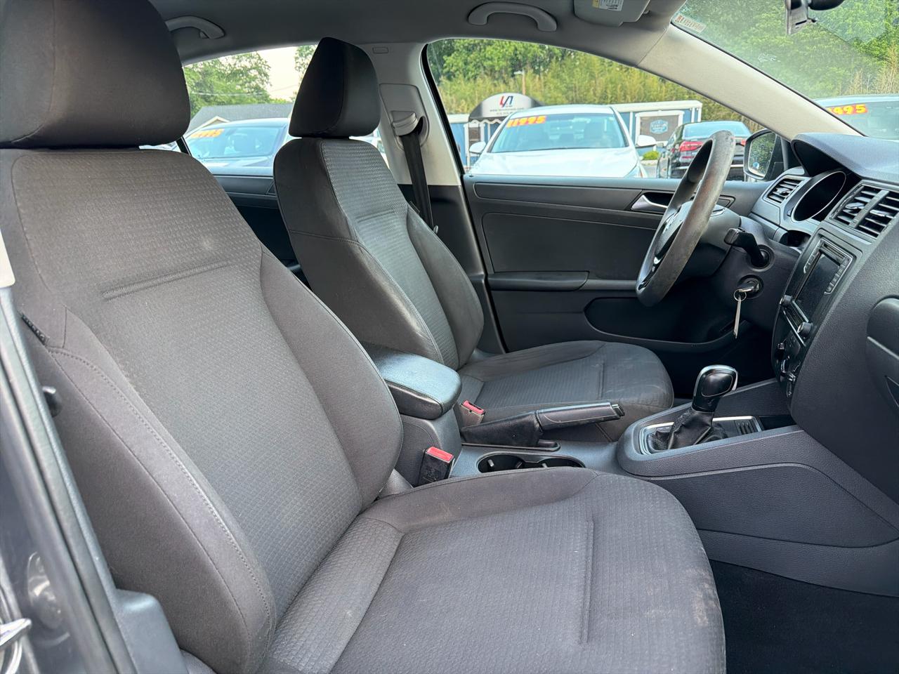 Volkswagen Jetta Sedan 4dr Auto 1.4T S 2016