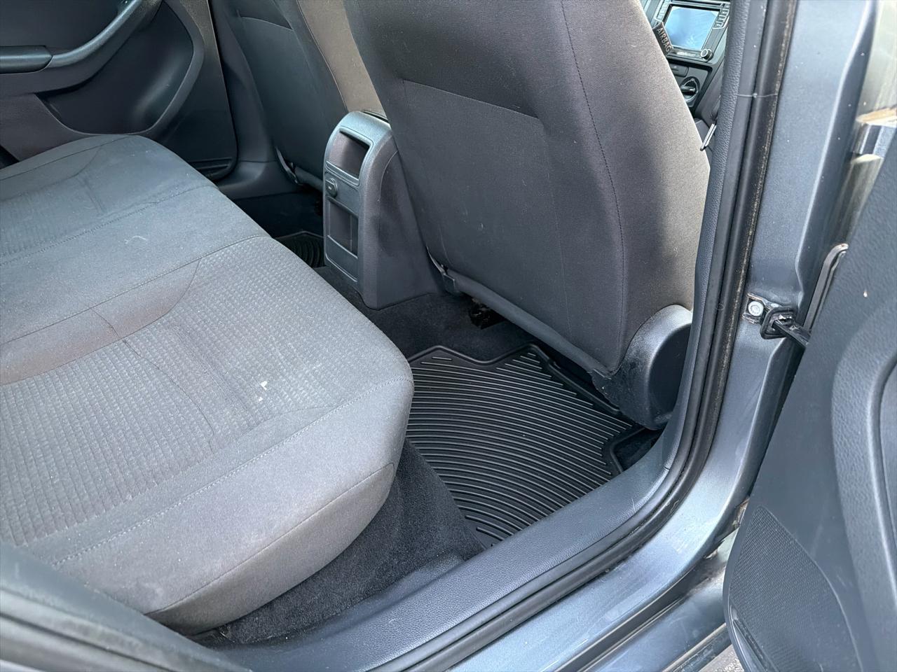 Volkswagen Jetta Sedan 4dr Auto 1.4T S 2016