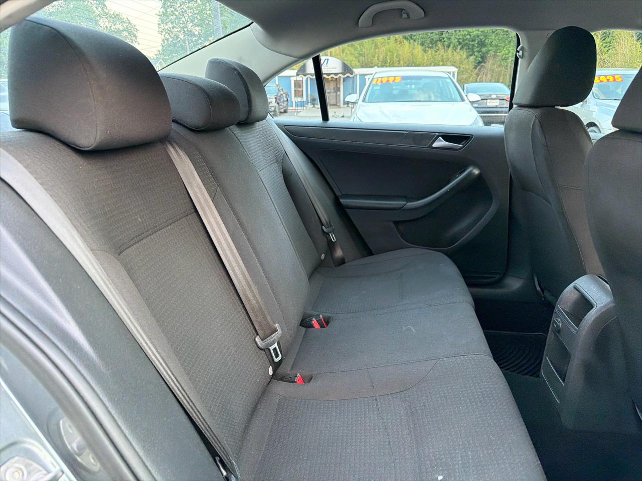 Volkswagen Jetta Sedan 4dr Auto 1.4T S 2016
