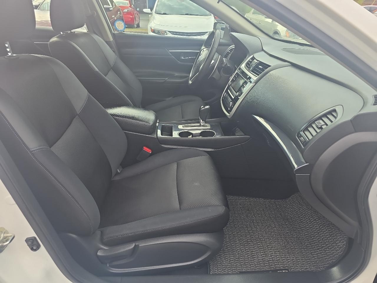 Nissan Altima 2.5 SR Sedan 2018