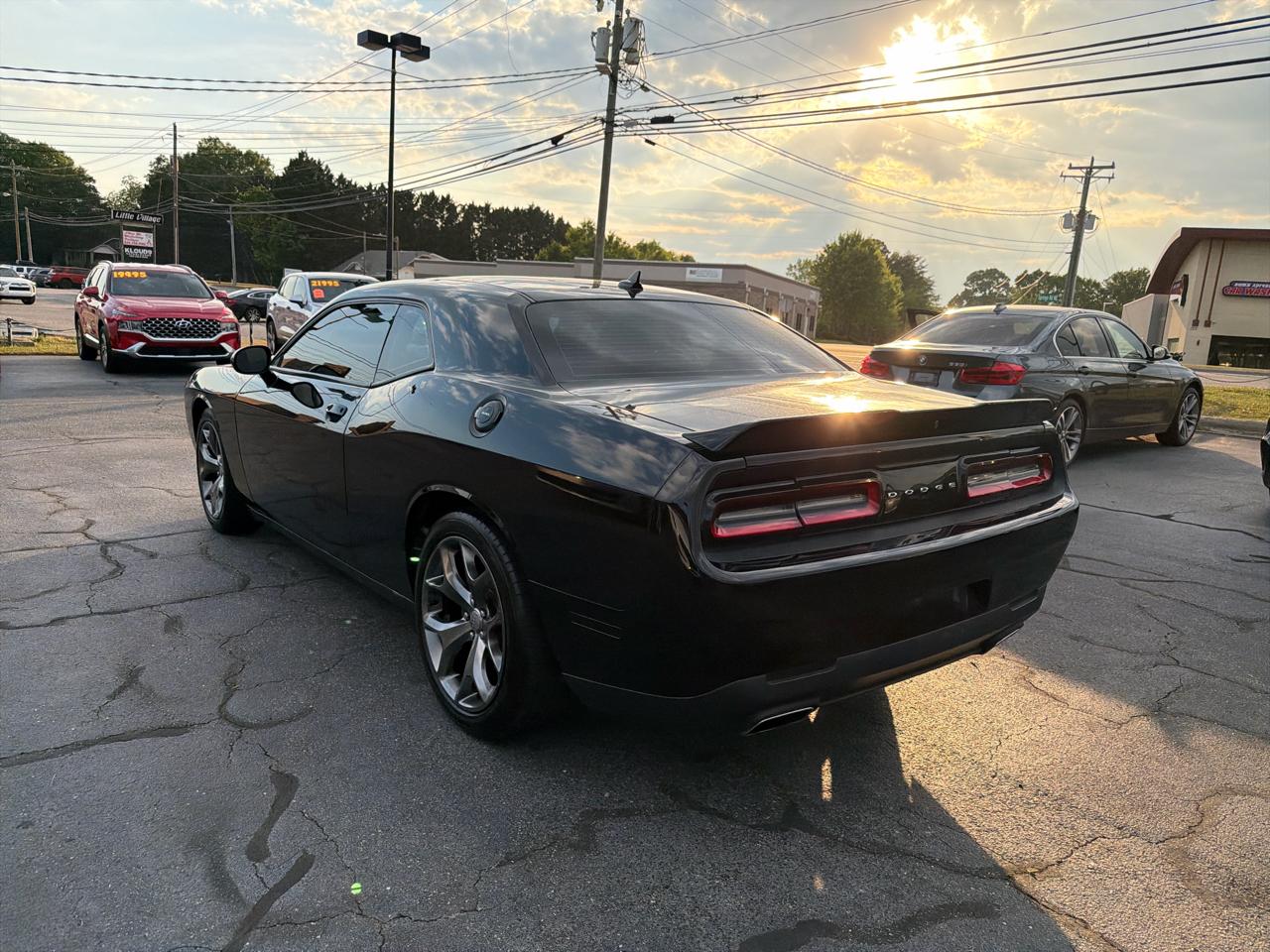 Dodge Challenger 2dr Cpe SXT 2016