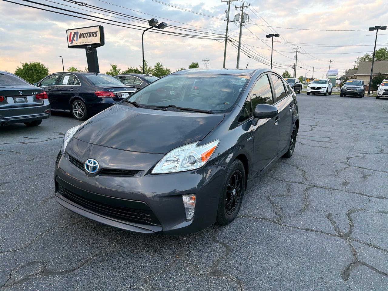 Toyota Prius 5dr HB Persona Series Special Edition (Natl) 2015