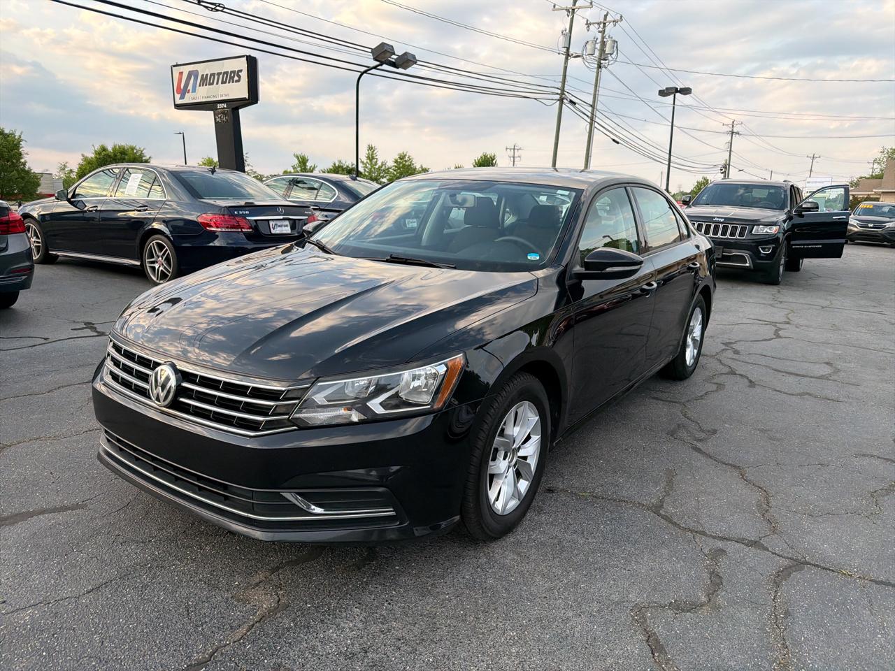 Volkswagen Passat 2.0T S Auto 2018