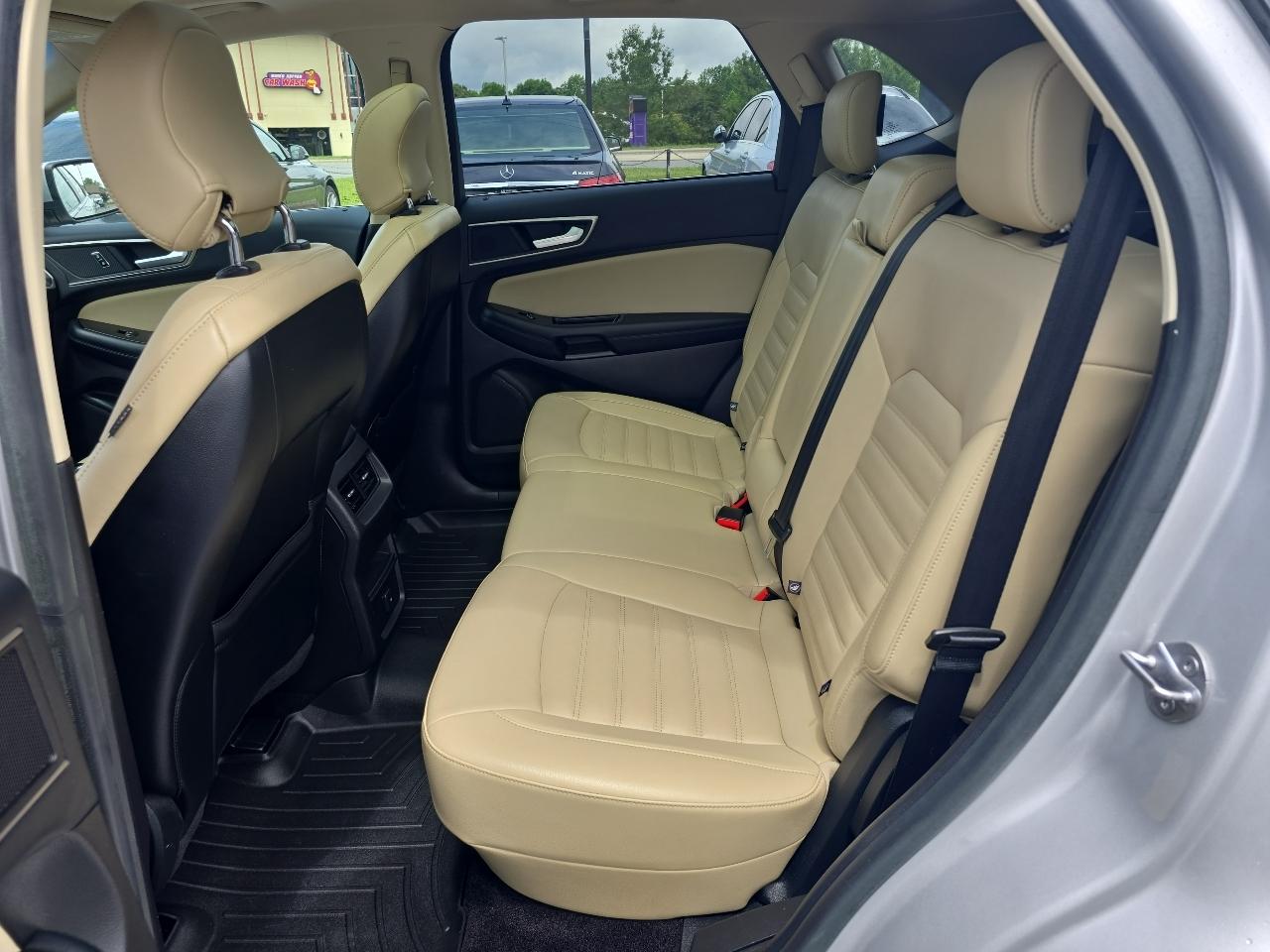 Ford Edge 4dr SEL AWD 2016