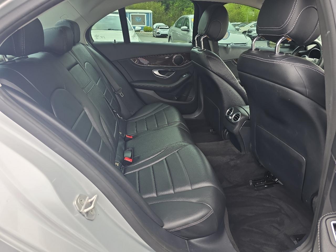Mercedes-Benz C-Class 4dr Sdn C 300 RWD 2015