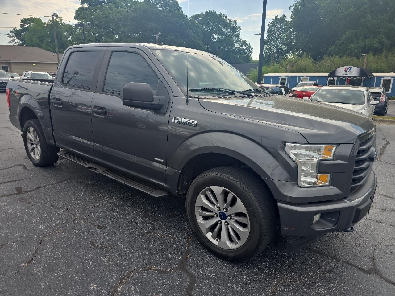 Ford F-150 Lariat 4WD SuperCrew 5.5' Box 2017