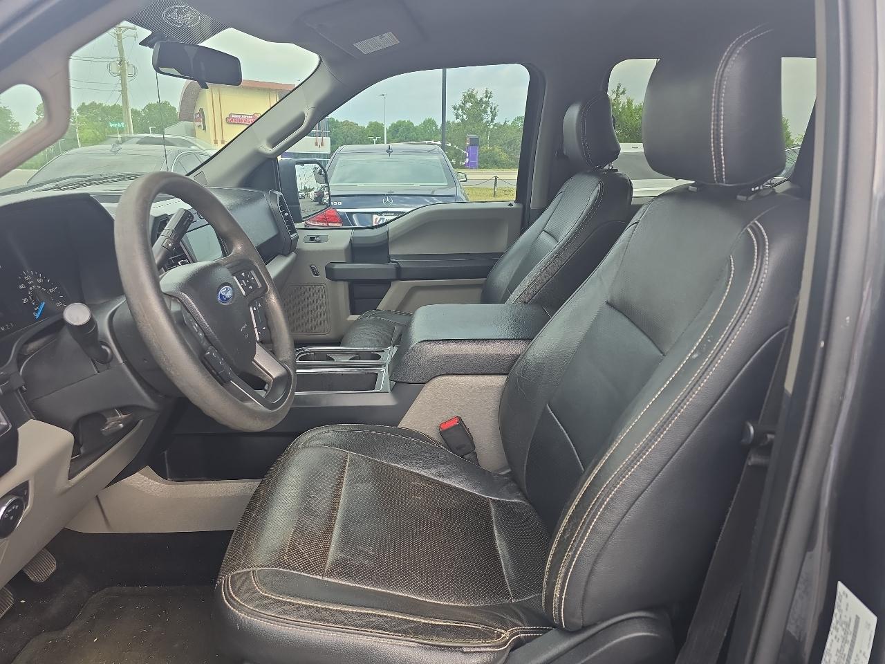 Ford F-150 Lariat 4WD SuperCrew 5.5' Box 2017