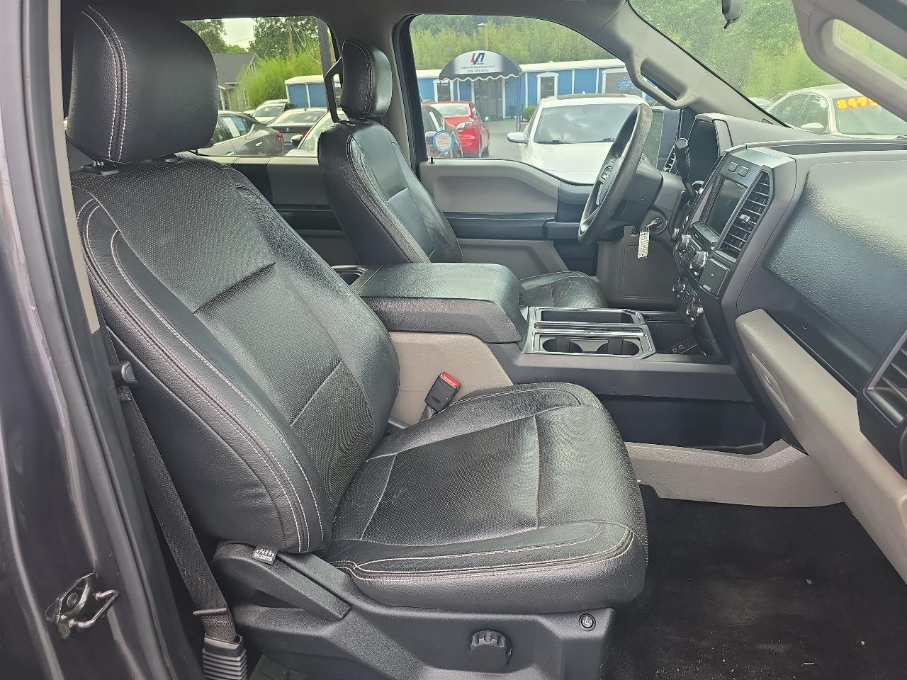 Ford F-150 Lariat 4WD SuperCrew 5.5' Box 2017