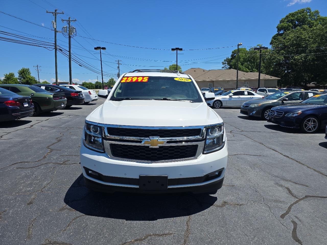 Chevrolet Suburban 4WD 4dr LT 2020