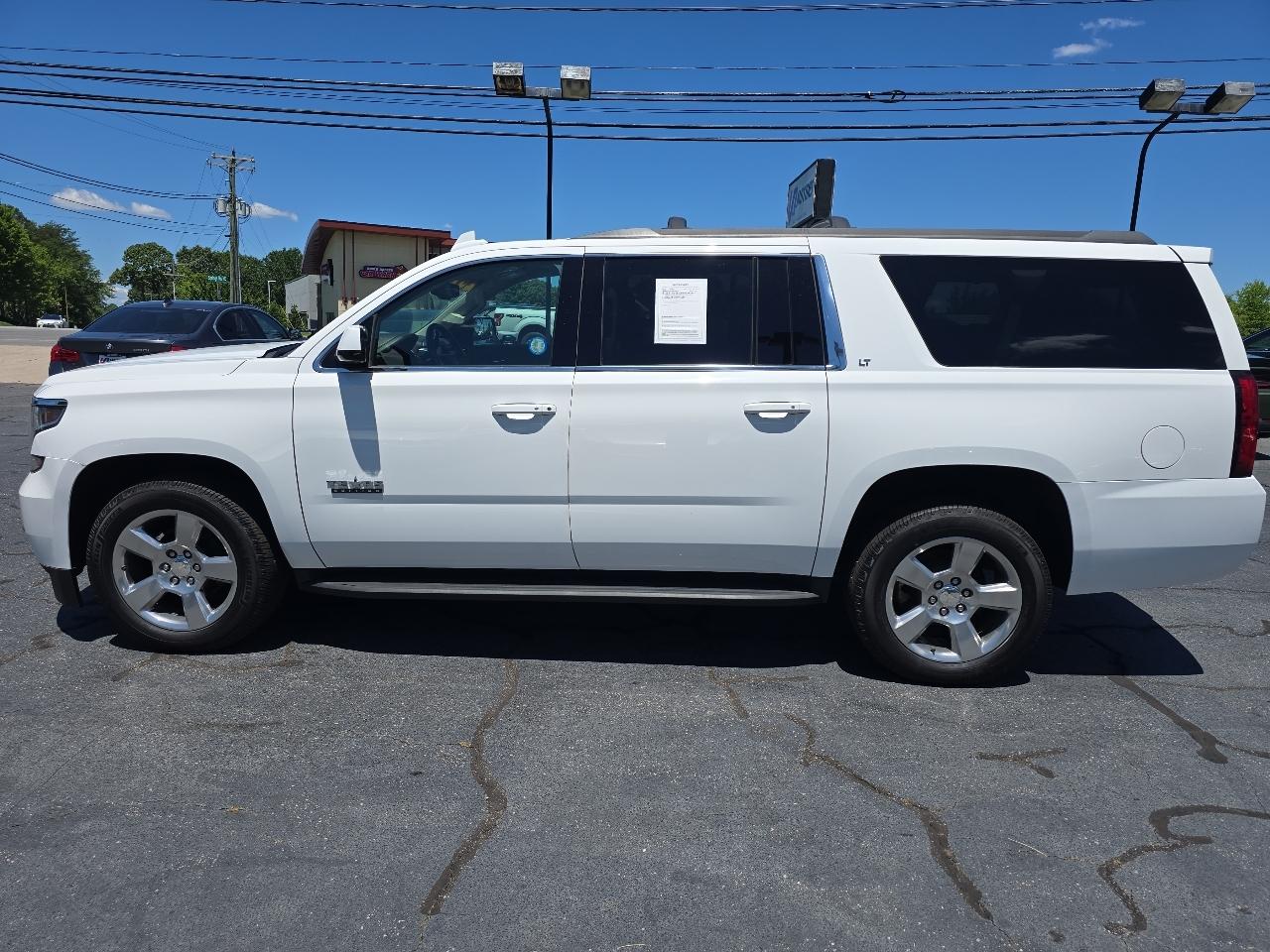 Chevrolet Suburban 4WD 4dr LT 2020