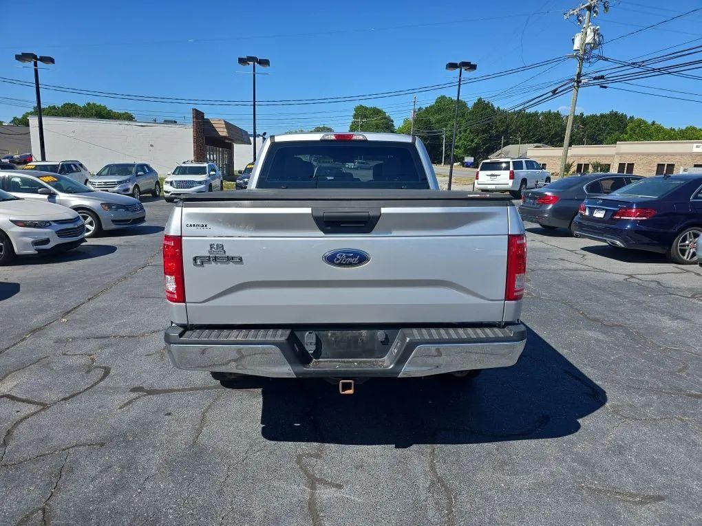 Ford F-150 4WD SuperCab 145" Lariat 2016