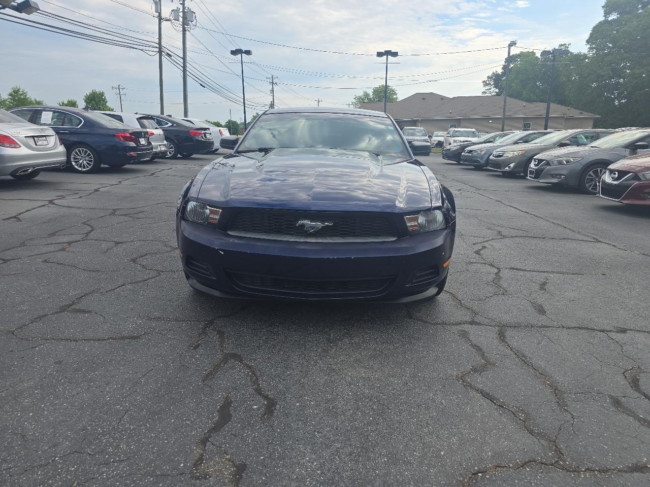 Ford Mustang 2dr Cpe V6 2011