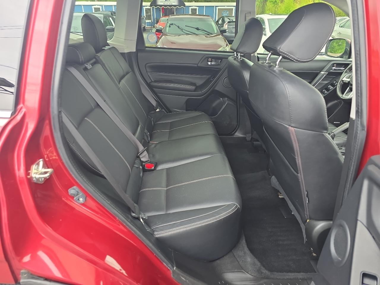 Subaru Forester 2.5i Touring CVT 2017