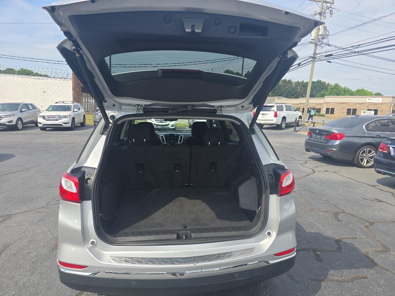 Chevrolet Equinox AWD 4dr LT w/1LT 2020