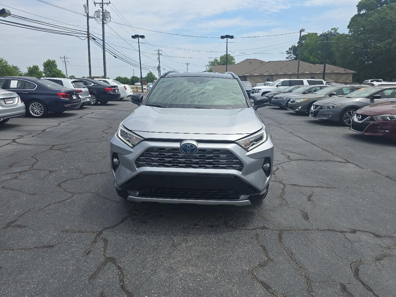 Toyota RAV4 Hybrid XSE AWD (Natl) 2019
