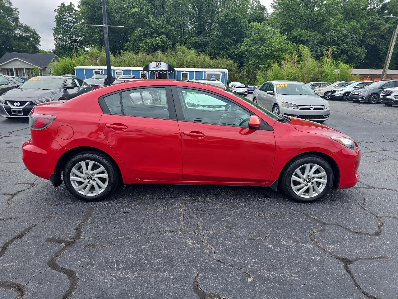 Mazda MAZDA3 4dr Sdn Man i Touring 2013