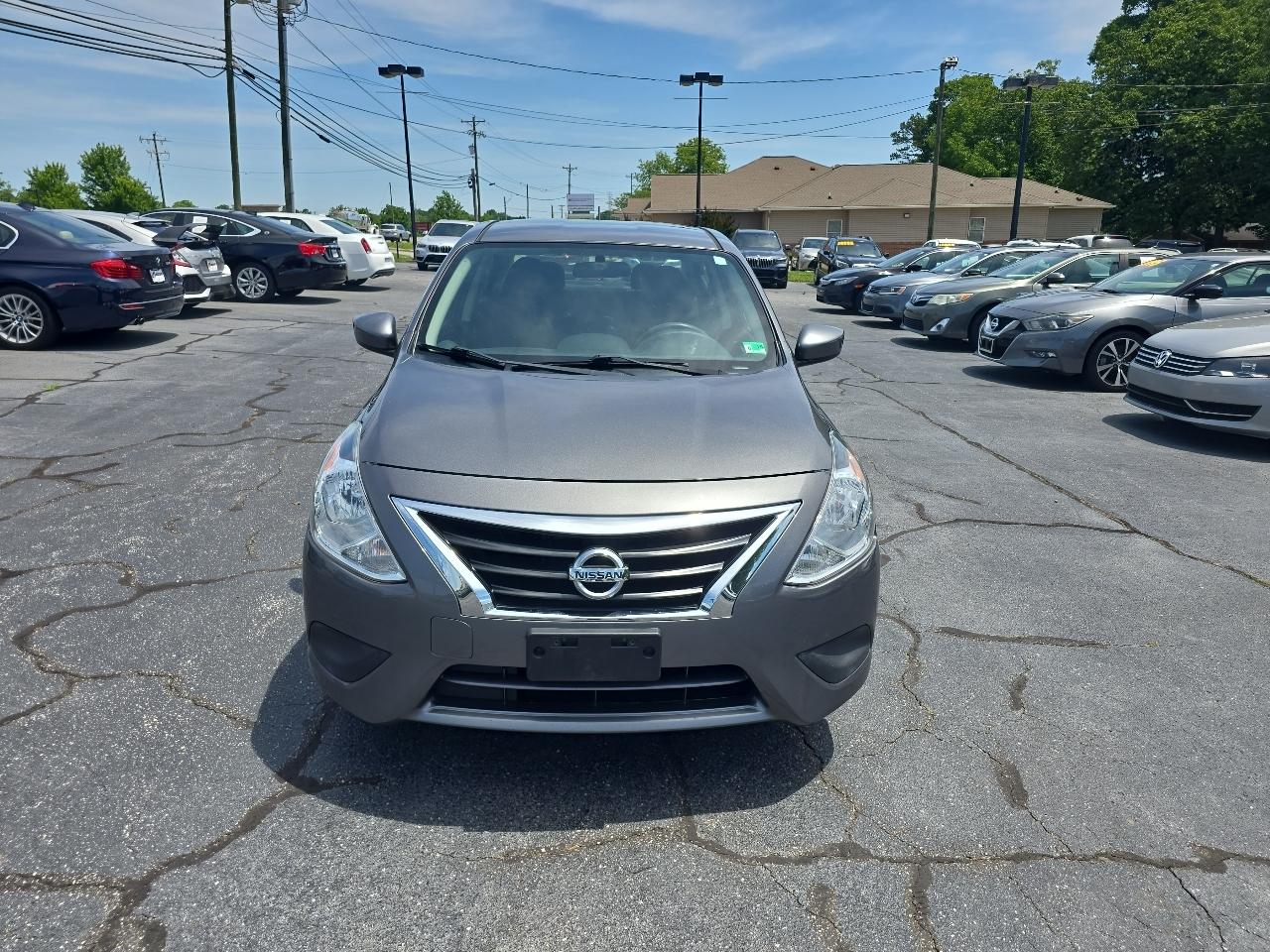 Nissan Versa Sedan S Manual 2018
