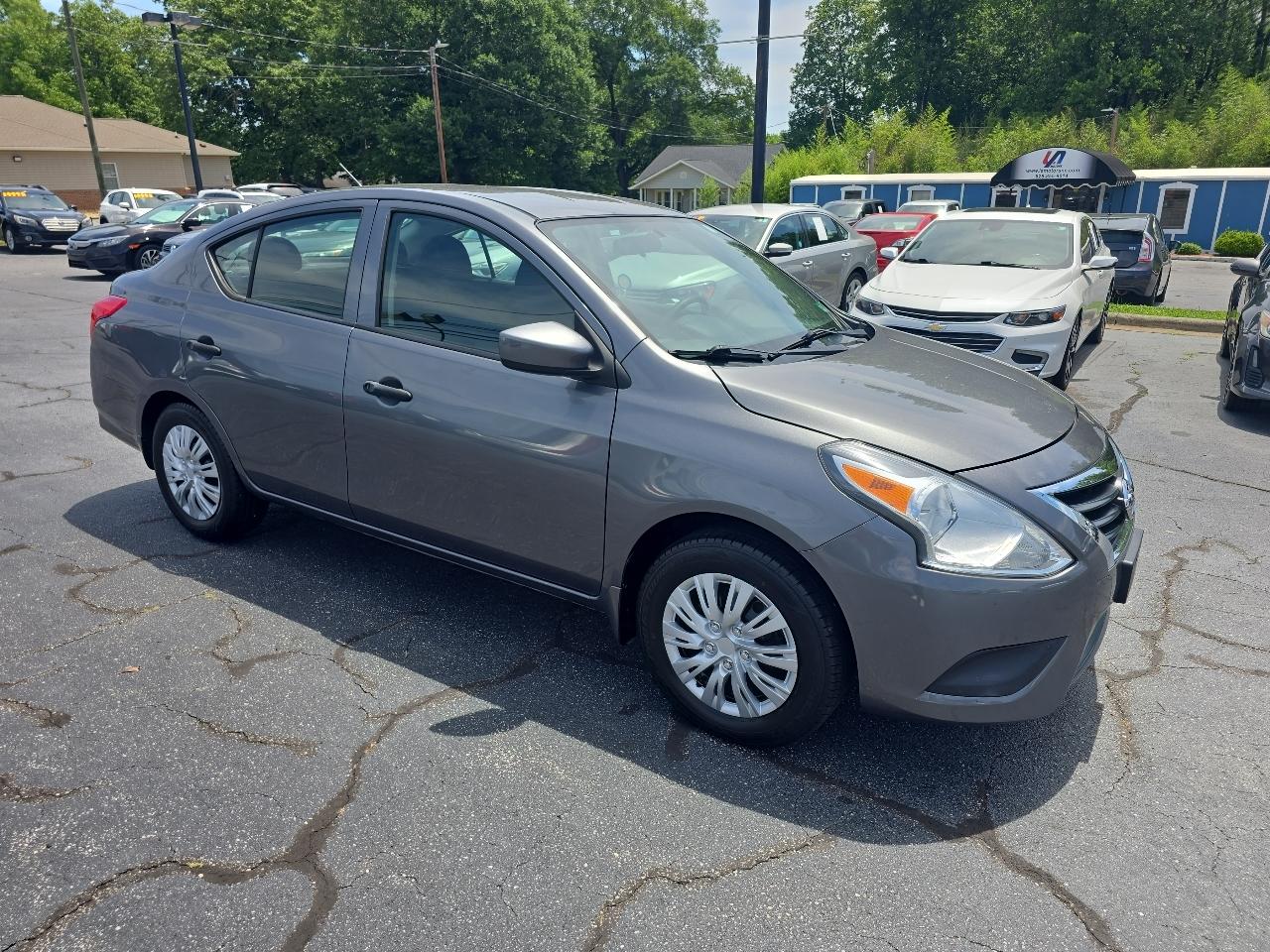 Nissan Versa Sedan S Manual 2018